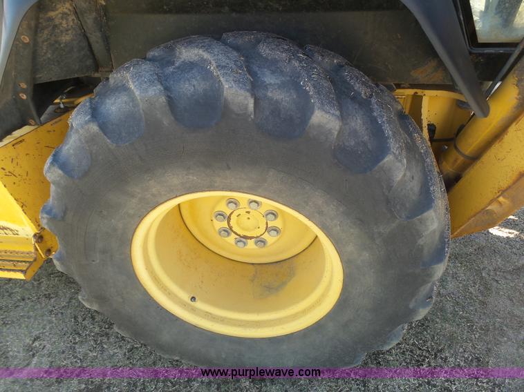 image for item J6127 1998 John Deere 310SE backhoe