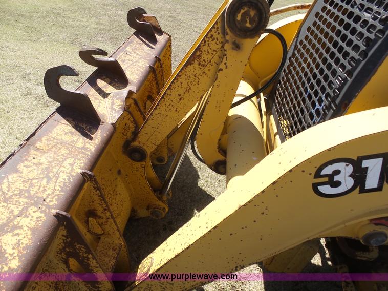 image for item J6127 1998 John Deere 310SE backhoe