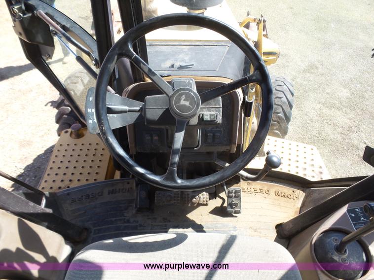 image for item J6127 1998 John Deere 310SE backhoe