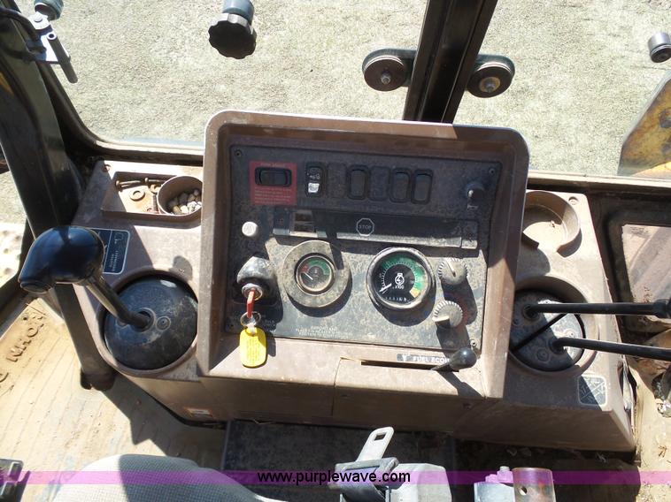 image for item J6127 1998 John Deere 310SE backhoe