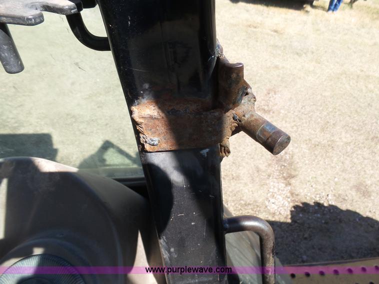 image for item J6127 1998 John Deere 310SE backhoe