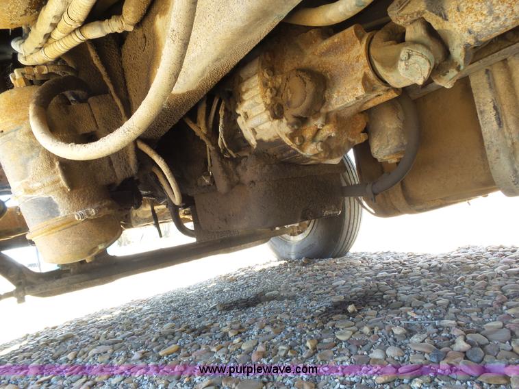 image for item J6169 1979 Ford 9000 dump truck