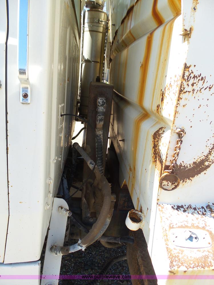 image for item J6169 1979 Ford 9000 dump truck