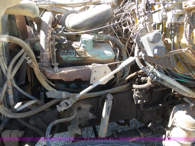 image for item J6169 1979 Ford 9000 dump truck