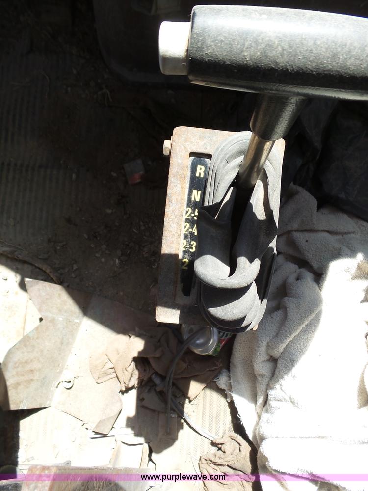 image for item J6169 1979 Ford 9000 dump truck