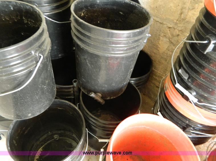 image for item J8984 Professional Growers Equipment