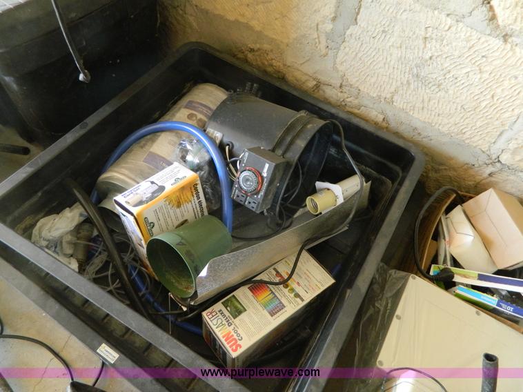 image for item J8984 Professional Growers Equipment