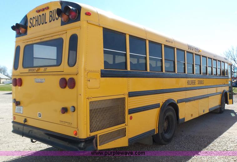 image for item J8985 1995 Thomas Built Saf-T-Liner MVP school bus