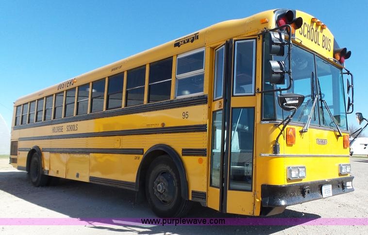 image for item J8985 1995 Thomas Built Saf-T-Liner MVP school bus