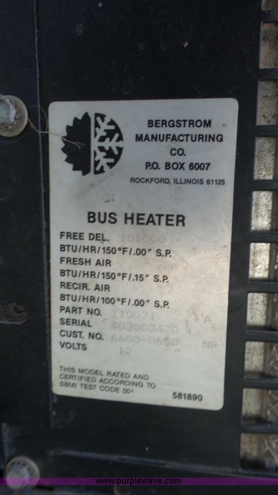 image for item J8985 1995 Thomas Built Saf-T-Liner MVP school bus