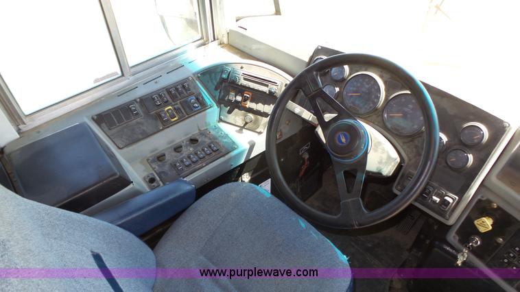 image for item J8987 2005 Blue Bird Vision school bus