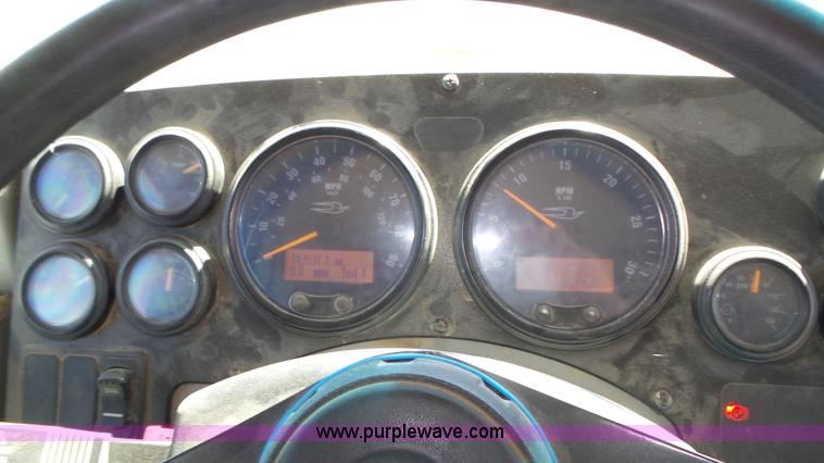 image for item J8987 2005 Blue Bird Vision school bus