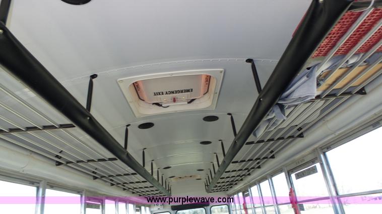 image for item J8987 2005 Blue Bird Vision school bus