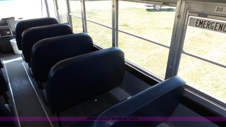 image for item J8987 2005 Blue Bird Vision school bus