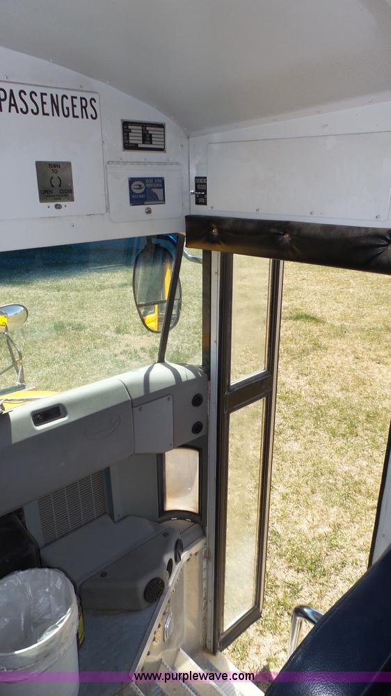 image for item J8987 2005 Blue Bird Vision school bus