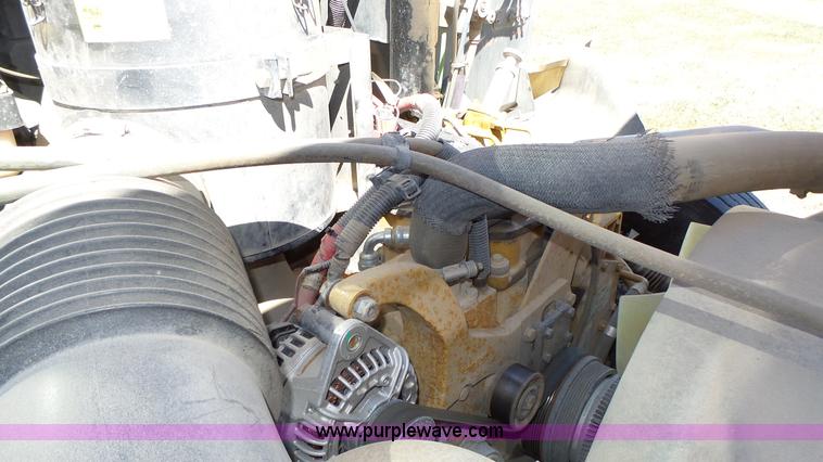 image for item J8987 2005 Blue Bird Vision school bus