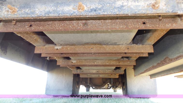 image for item J8987 2005 Blue Bird Vision school bus