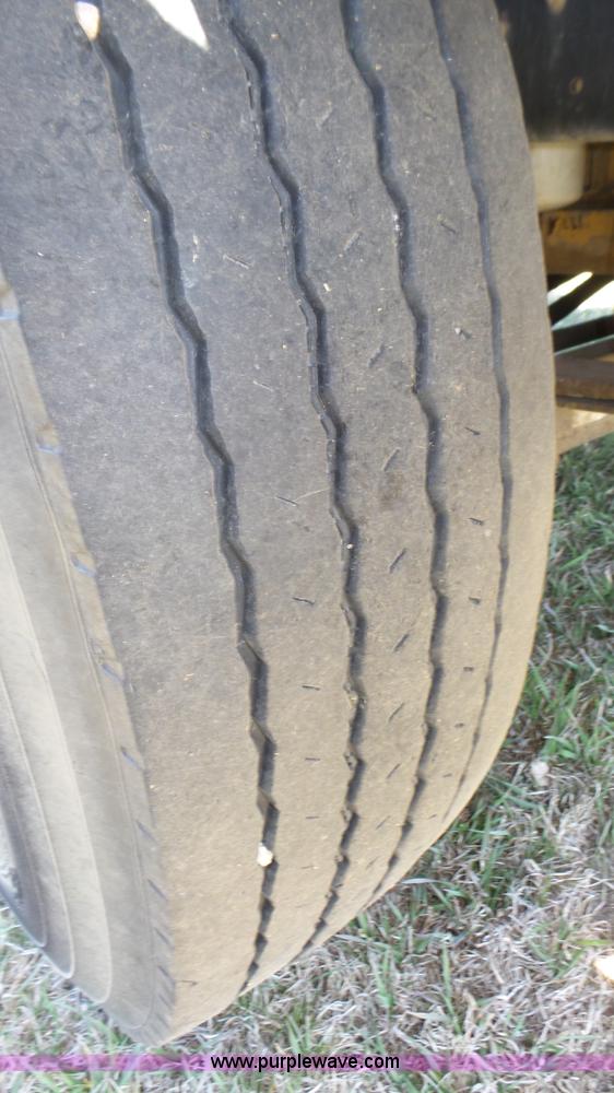 image for item J8987 2005 Blue Bird Vision school bus