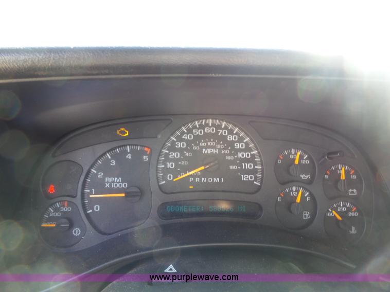 image for item K1316 2006 Chevrolet Silverado 2500HD pickup truck