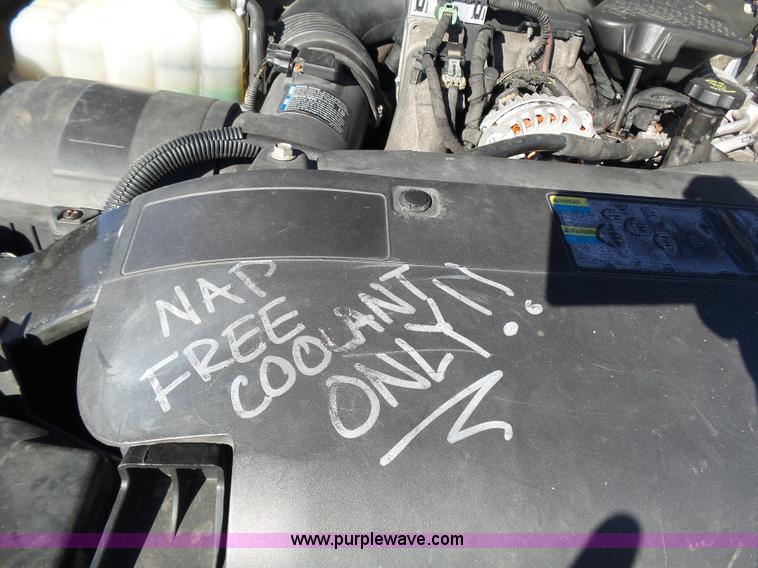 image for item K1316 2006 Chevrolet Silverado 2500HD pickup truck