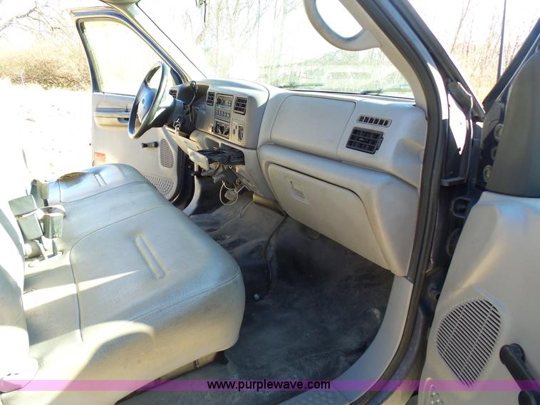 image for item K1317 2001 Ford F250 Super Duty SuperCab utility truck