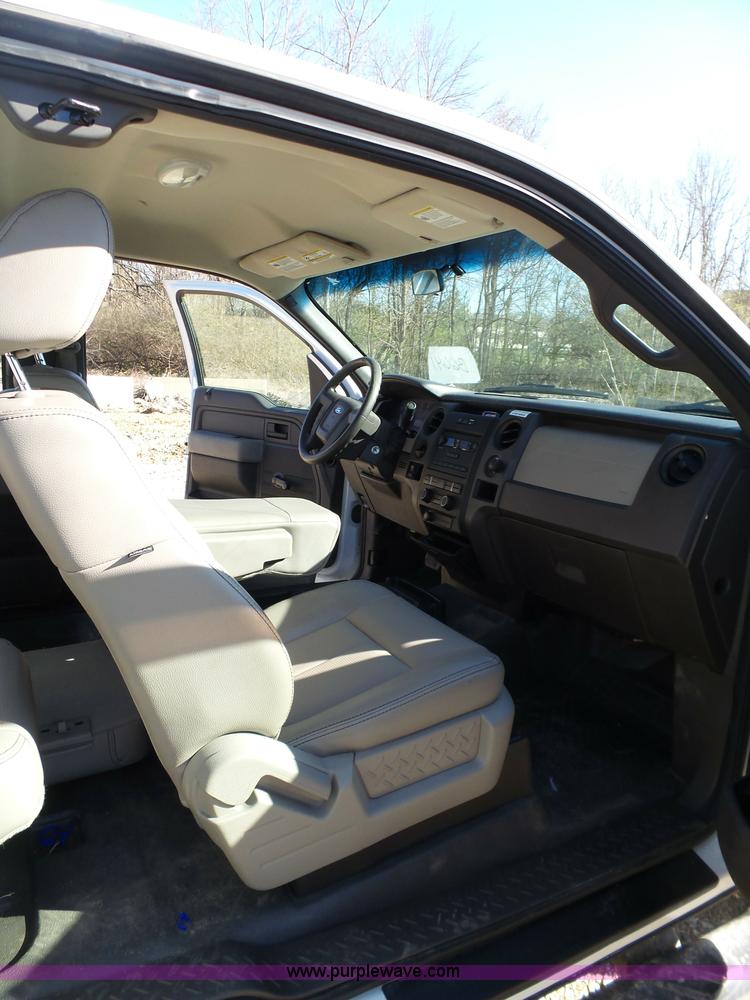 image for item K1318 2009 Ford F150 SuperCab pickup truck