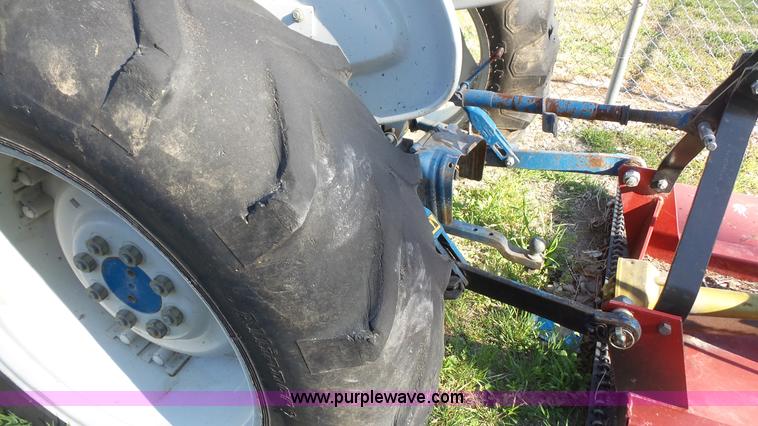 image for item K4613 1988 Ford 2910 tractor