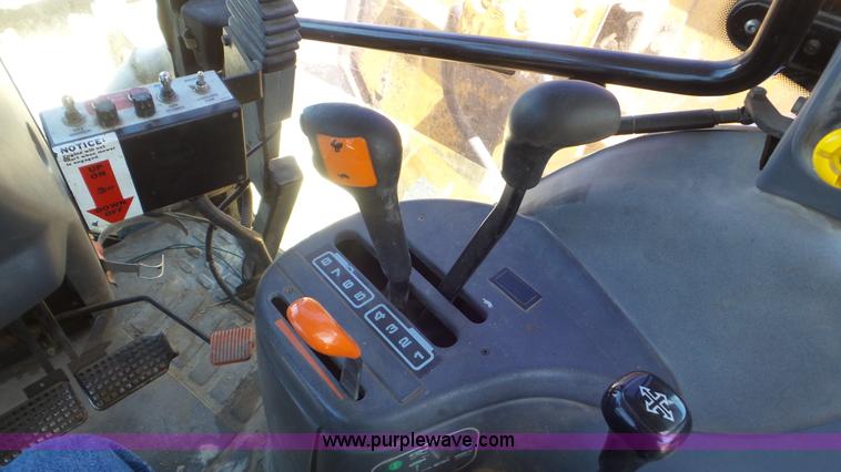 image for item K5203 2002 New Holland TS110 MFWD tractor