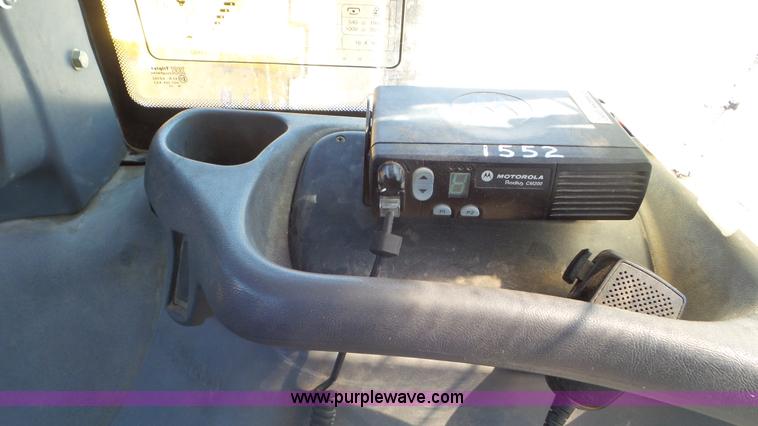 image for item K5203 2002 New Holland TS110 MFWD tractor