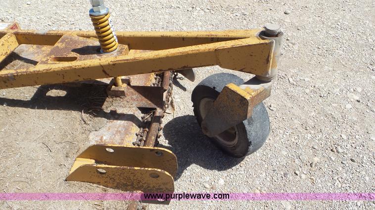 image for item K5203 2002 New Holland TS110 MFWD tractor