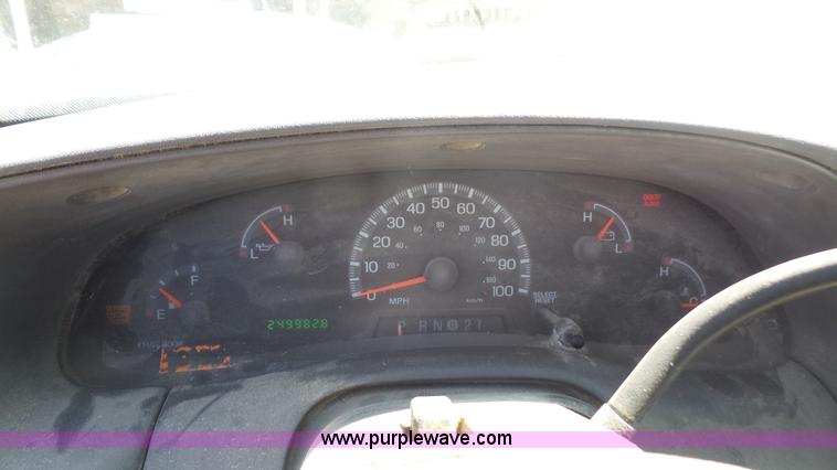 image for item K5204 2003 Ford F150 SuperCab pickup truck