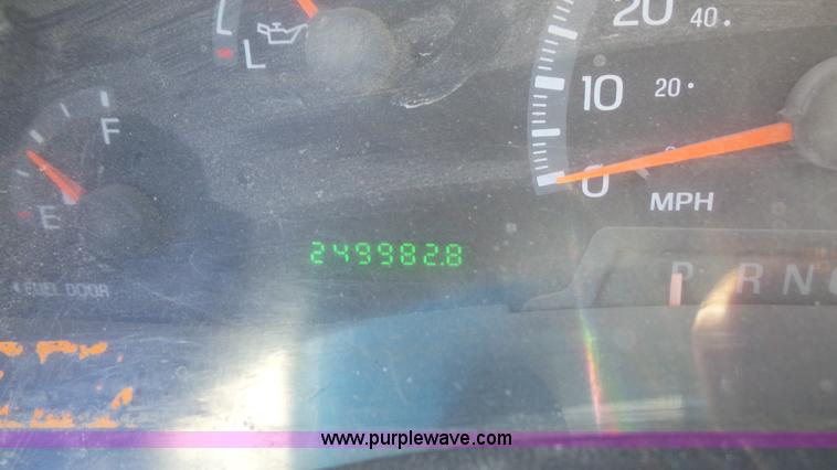 image for item K5204 2003 Ford F150 SuperCab pickup truck