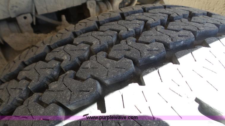 image for item K5204 2003 Ford F150 SuperCab pickup truck