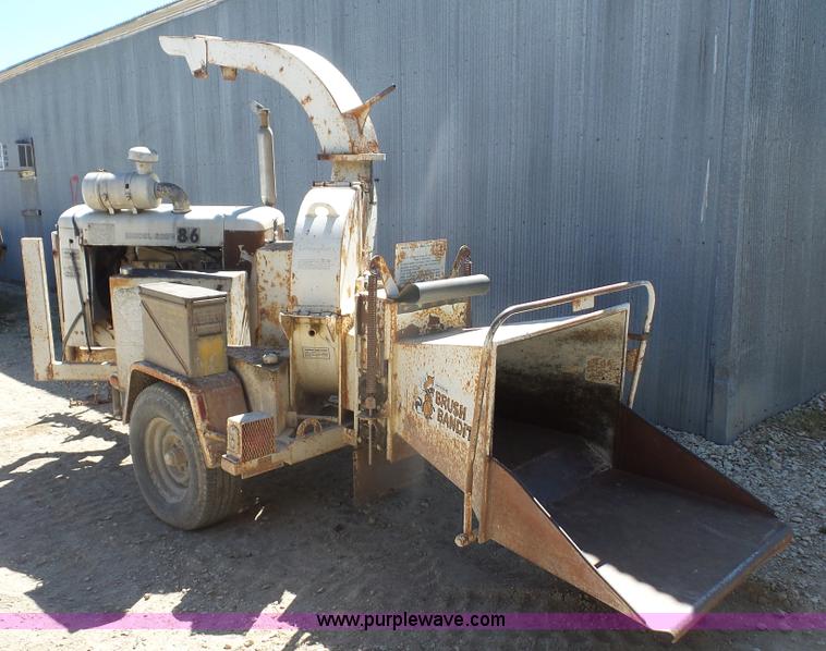 image for item K5205 Brush Bandit 200T chipper