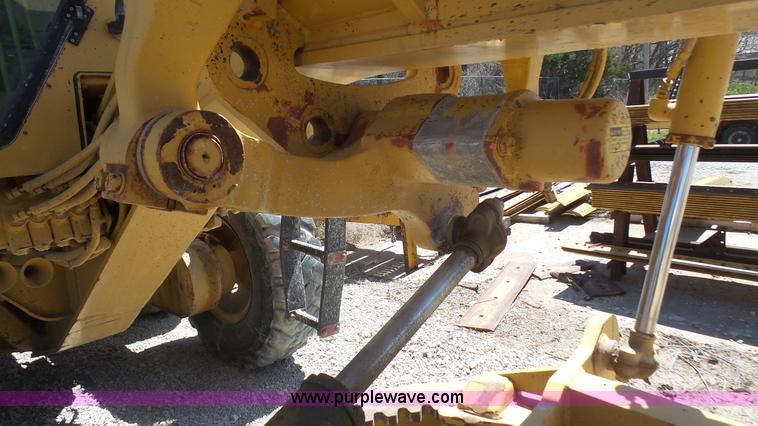 image for item K5206 1995 Caterpillar 120G motor grader