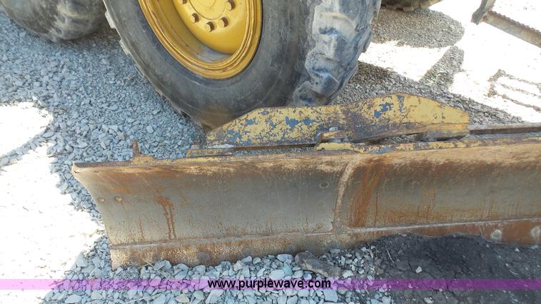 image for item K5206 1995 Caterpillar 120G motor grader