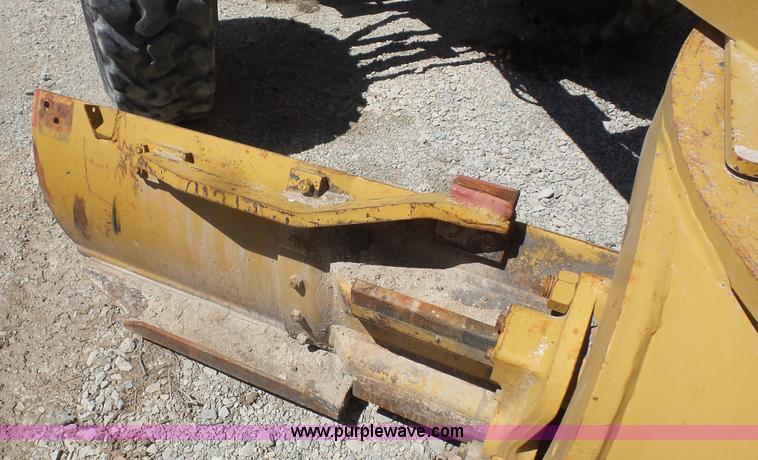 image for item K5206 1995 Caterpillar 120G motor grader