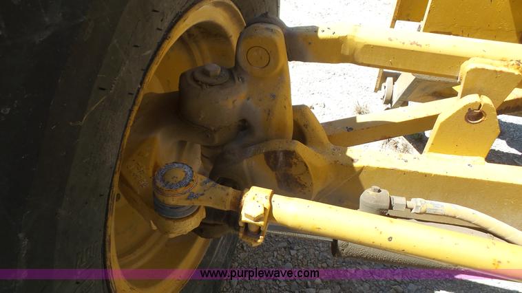 image for item K5206 1995 Caterpillar 120G motor grader