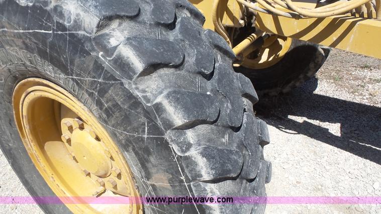 image for item K5206 1995 Caterpillar 120G motor grader