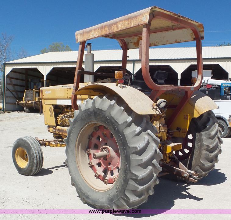 image for item K5234 1973 International 1066 tractor