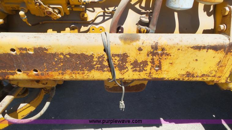 image for item K5234 1973 International 1066 tractor