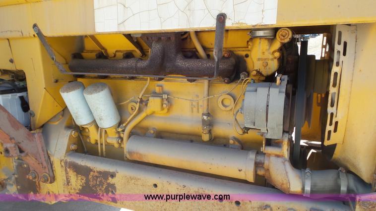 image for item K5234 1973 International 1066 tractor