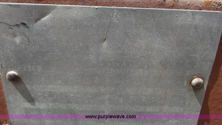 image for item K5234 1973 International 1066 tractor