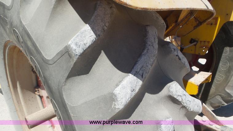 image for item K5234 1973 International 1066 tractor