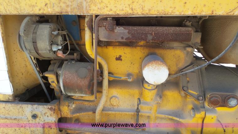 image for item K5235 1977 Ford 5600 Special tractor