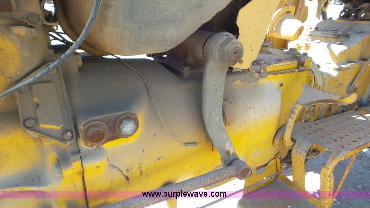 image for item K5235 1977 Ford 5600 Special tractor