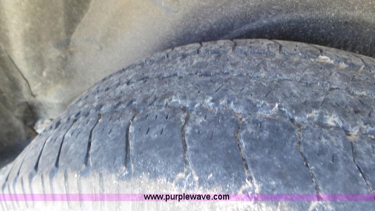 image for item K5236 2004 Ford Explorer SUV