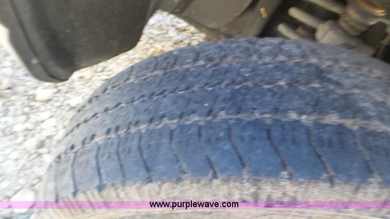 image for item K5236 2004 Ford Explorer SUV