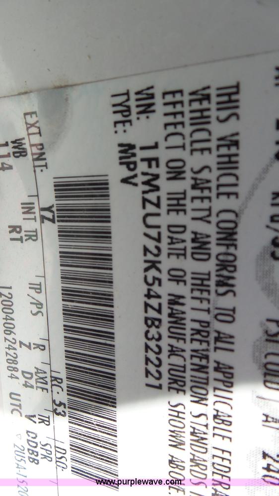 image for item K5236 2004 Ford Explorer SUV