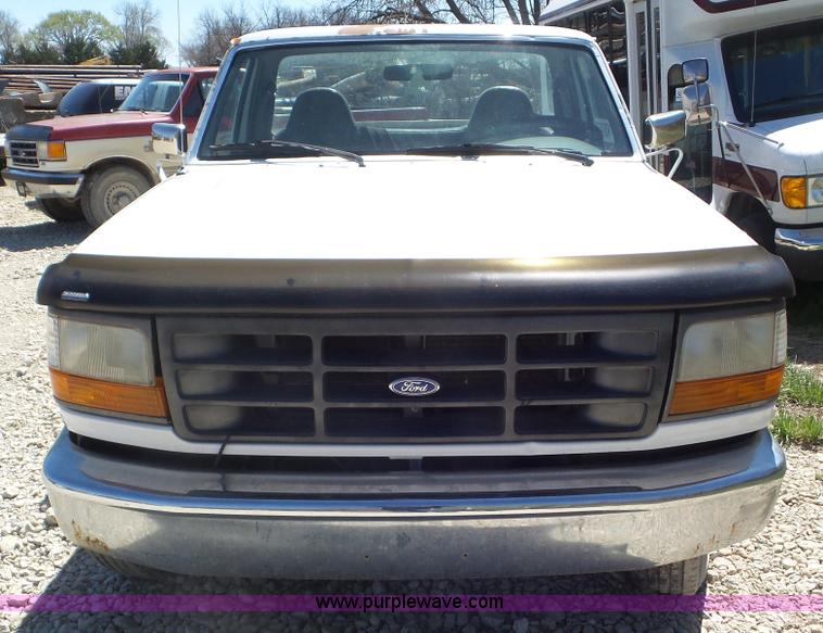image for item K5239 1995 Ford F250 HD pickup truck